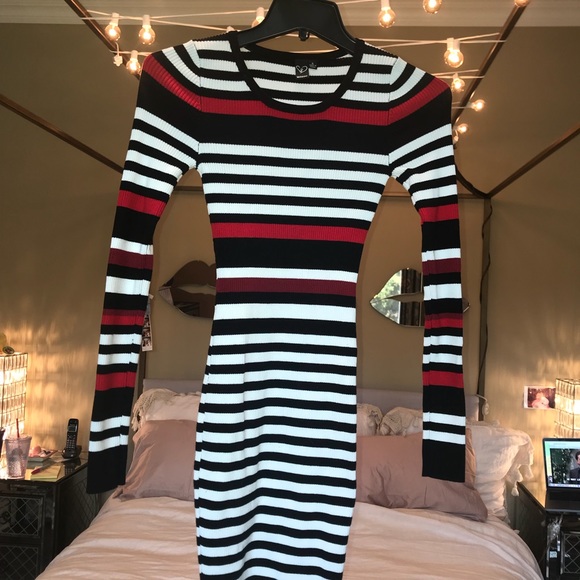 Windsor brand stripped sweater dress - Picture 3 of 7